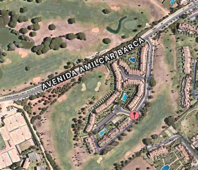 Entre Hoyos Y La Playa Grupo Ac Gestion Villa Novo Sancti Petri Luaran gambar